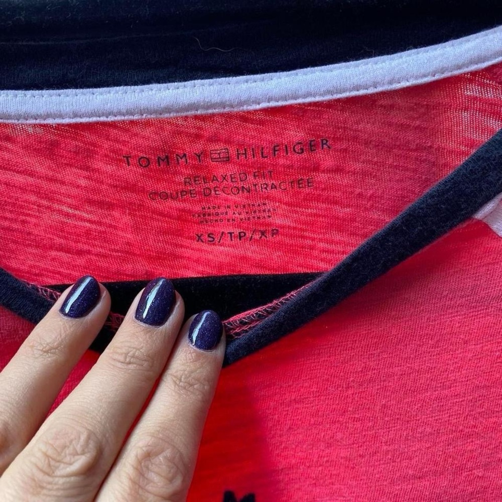 tommy hilfiger baby tee - Picture 4 of 4